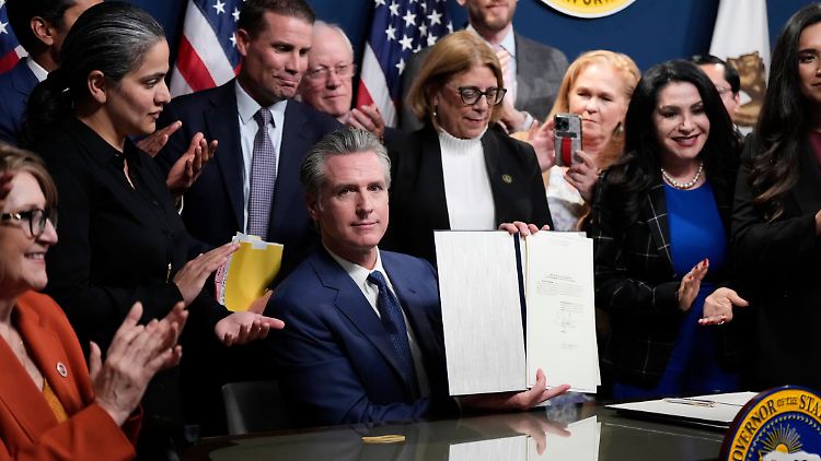 Kalifornien peitscht neuen Wahlkreiszuschnitt durch