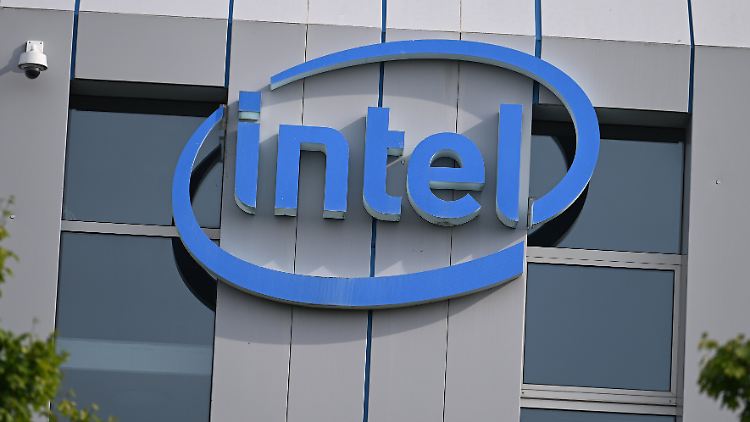 Intel erhält Milliarden-Finanzspritze aus Japan