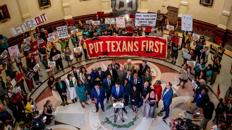 Texas schneidet Wahlkreise republikanerfreundlich zu