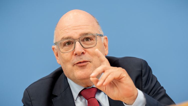 Arbeitgeberverbände fordern Tempo bei Sozialreformen