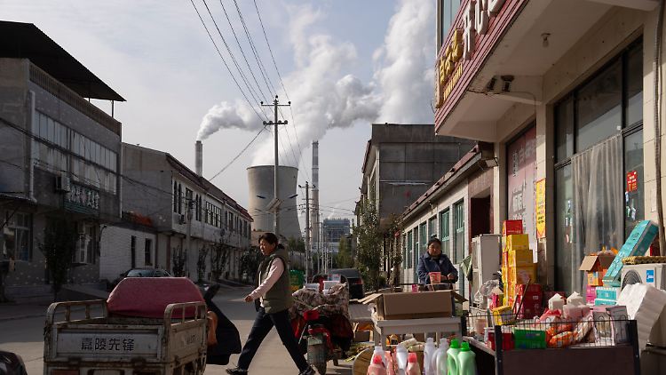 China schließt viele neue Kohlekraftwerke an