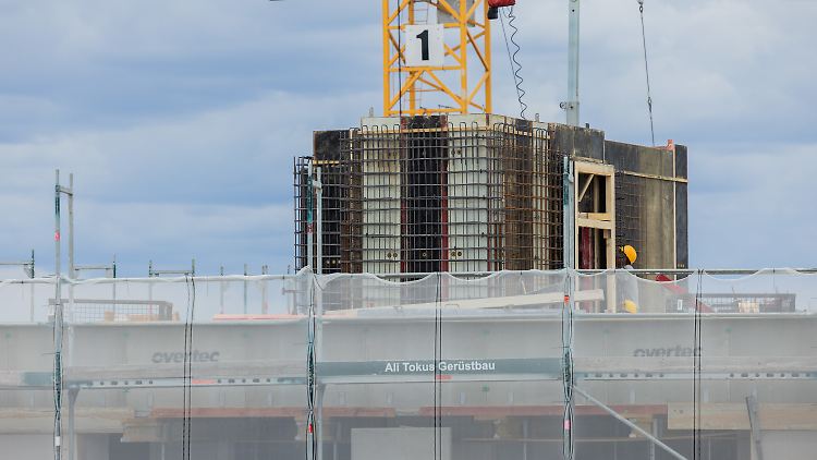 Ifo-Gesch&auml;ftsklima steigt im August leicht