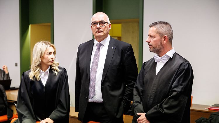 Prozess gegen Ex-CDU-Politiker Fischer in Aserbaidschan-Affäre