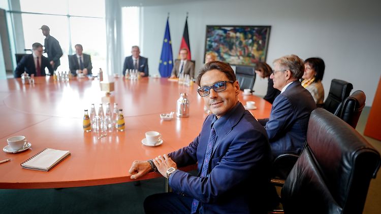 Was hat die Berlusconi-Firma mit ProSieben vor?