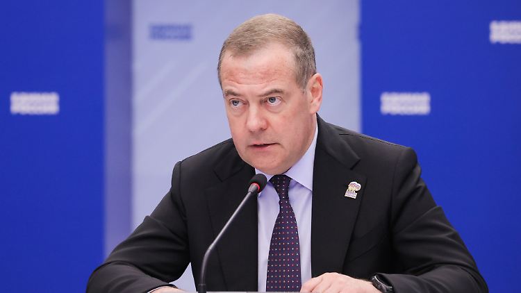 Ex-Kremlchef sieht Russland nicht mehr an Friedensvertrag mit Finnland gebunden