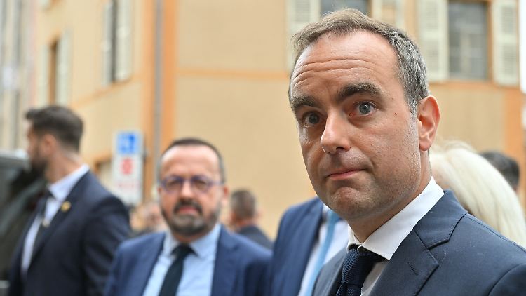 Frankreichs neuer Premier geht auf Linke zu