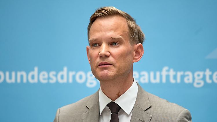 Streeck fordert Eigenanteil beim Arztbesuch