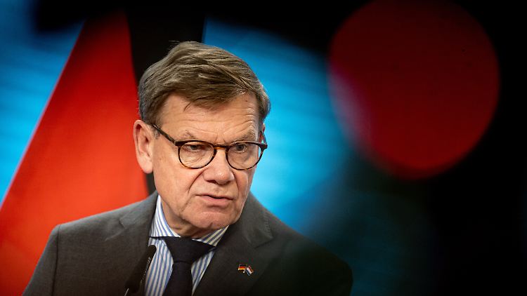 Wadephul sieht Drohne über Rumänien als "Test" Putins