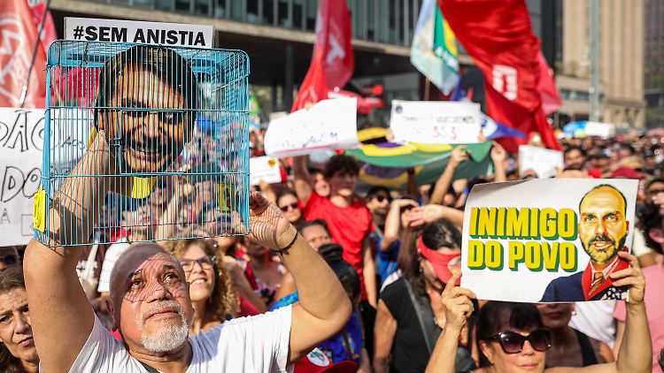 Massenproteste in Brasilien gegen mögliche Bolsonaro-Amnestie