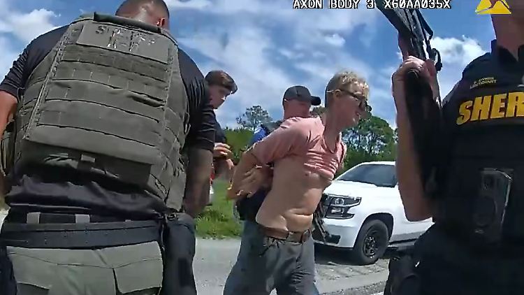 Mutma&szlig;licher Trump-Attent&auml;ter will sich nach Urteil in den Hals stechen