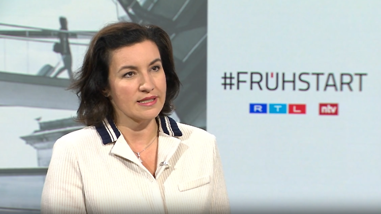 Bär: "Beim Bürokratieabbau ist es fünf nach zwölf"