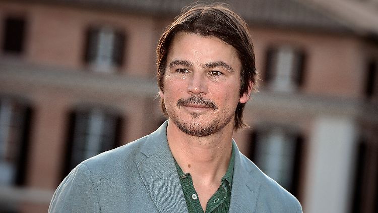 Josh Hartnetts Wagen kollidiert mit Polizeiauto