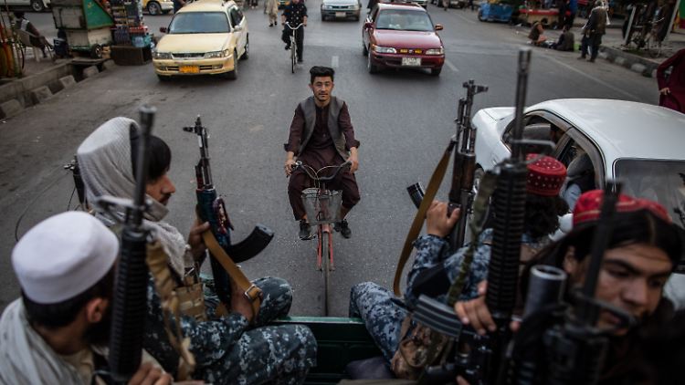 Taliban schalten Internet in Afghanistan ab