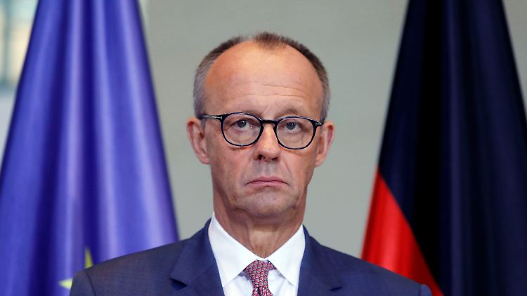 Zustimmung zu Merz f&auml;llt weiter, AfD bleibt st&auml;rkste Kraft