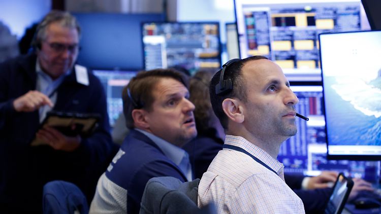 Trumps Zoll-Beben versetzt Wall Street in Schock