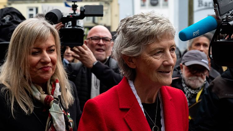 Die nächste irische Präsidentin blickt nach Deutschland und sieht Hitler