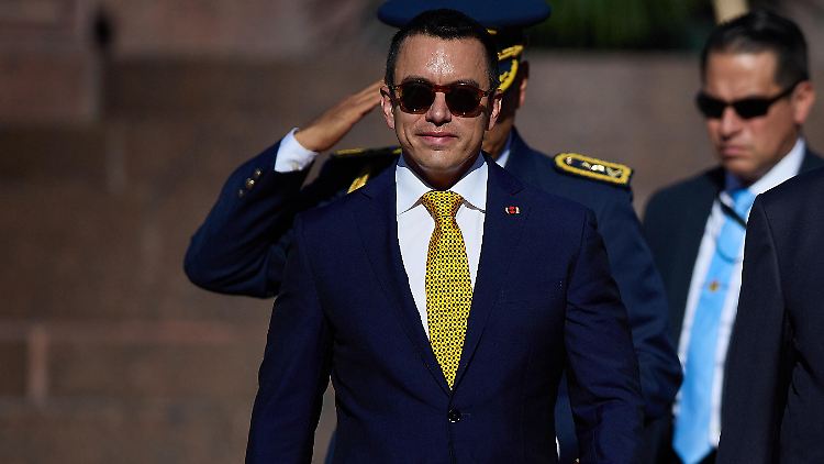 Ecuadors Präsident Noboa meldet Giftanschlag mit Schokolade