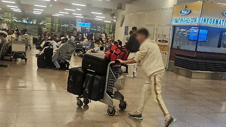 Afghanen mit Aufnahmezusage auf Weg nach Deutschland