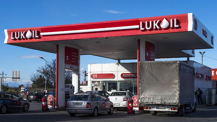 Russischer Ölkonzern Lukoil stößt Auslandsbeteiligungen ab