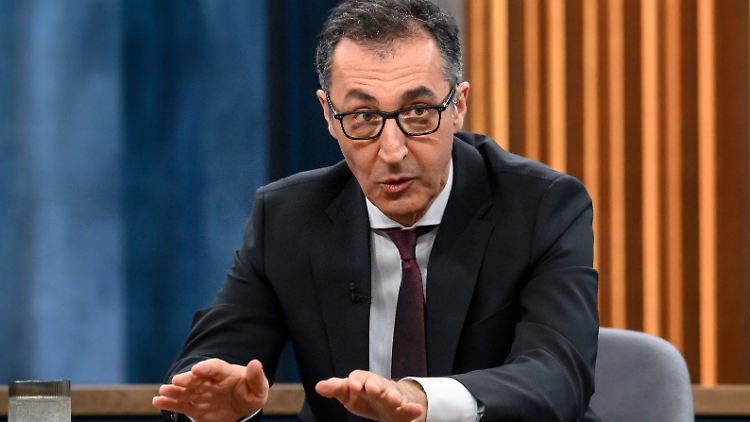 Özdemir weist auf Probleme in migrantischen Milieus hin