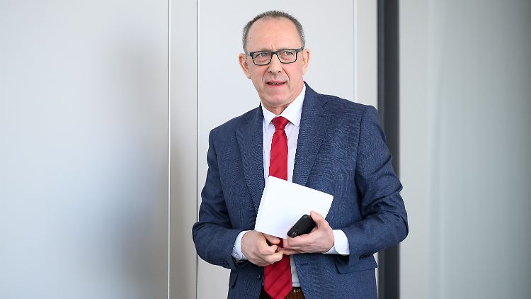 Union emp&ouml;rt &uuml;ber AfD-Russland-Reise: "Das ist Landesverrat"