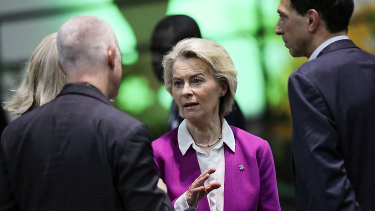 Von der Leyen reist mit abgeschw&auml;chten Klimazielen nach Brasilien