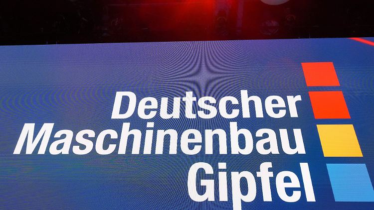 Maschinenbau-Aufträge brechen im September ein