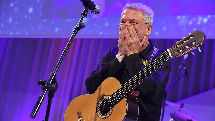 Reinhard Mey erreicht au&szlig;ergew&ouml;hnlichen Chartrekord